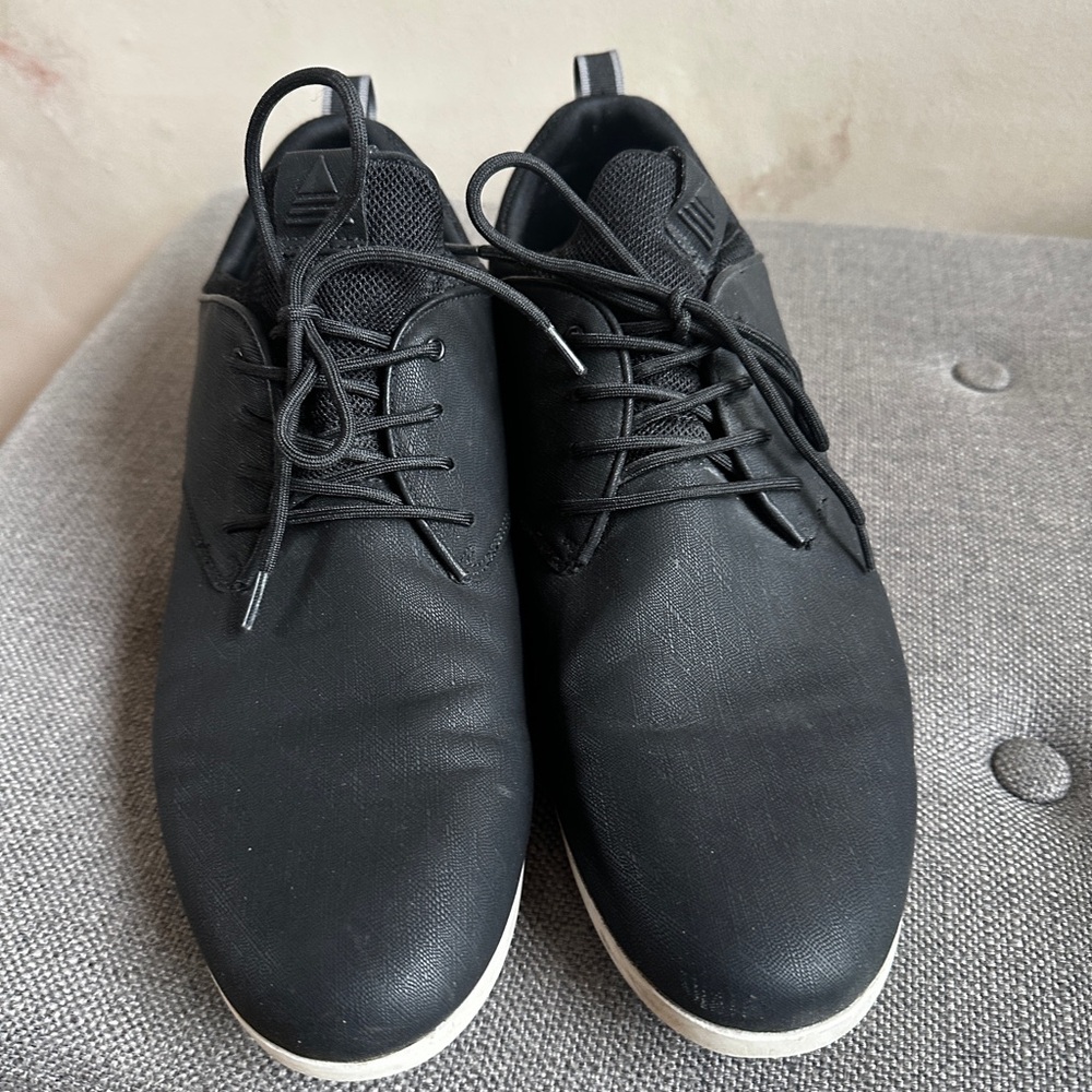 Aldo Black Oxfords Modern Sleek Design